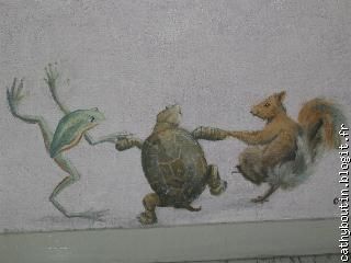 grenouille, tortue, écureuil en trompe l'oeil